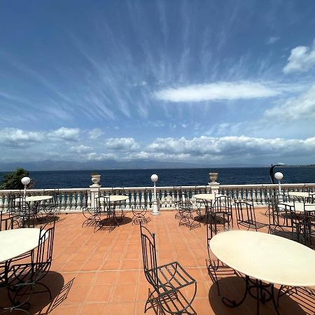 Hotel La Lampara Reggio di Calabria Exteriör bild