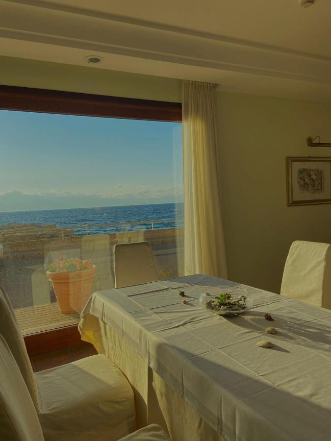 Hotel La Lampara Reggio di Calabria Exteriör bild