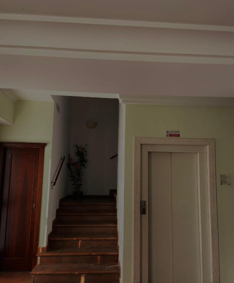 Hotel La Lampara Reggio di Calabria Exteriör bild