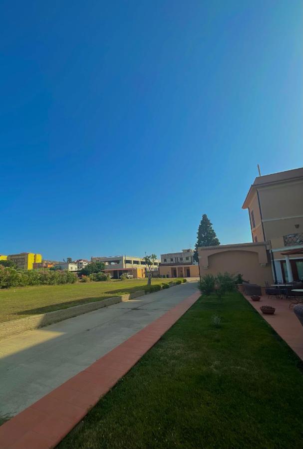 Hotel La Lampara Reggio di Calabria Exteriör bild