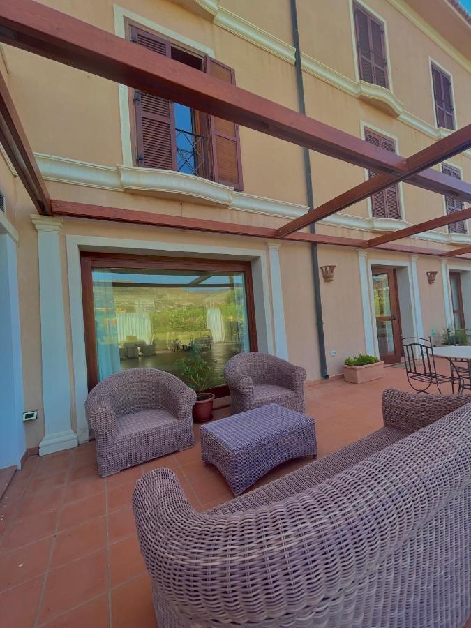 Hotel La Lampara Reggio di Calabria Exteriör bild