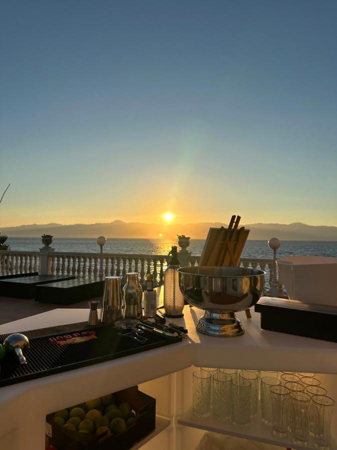 Hotel La Lampara Reggio di Calabria Exteriör bild
